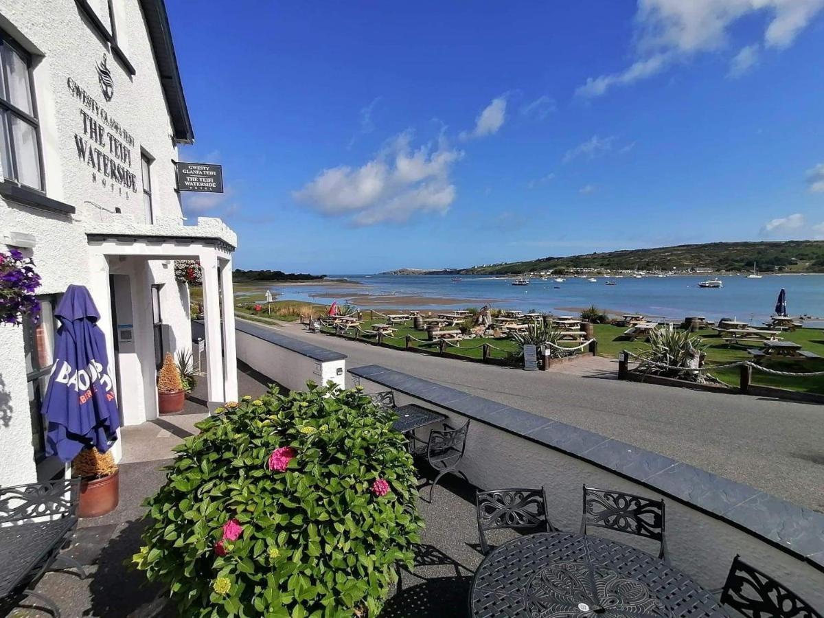 The Teifi Waterside Hotel Cardigan Exterior foto