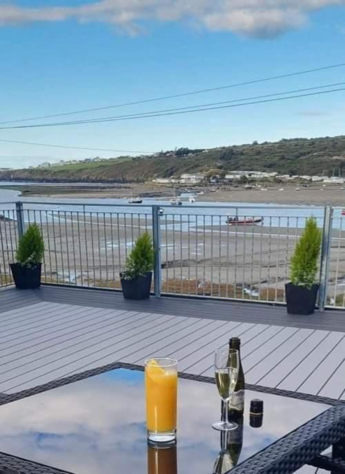 The Teifi Waterside Hotel Cardigan Exterior foto
